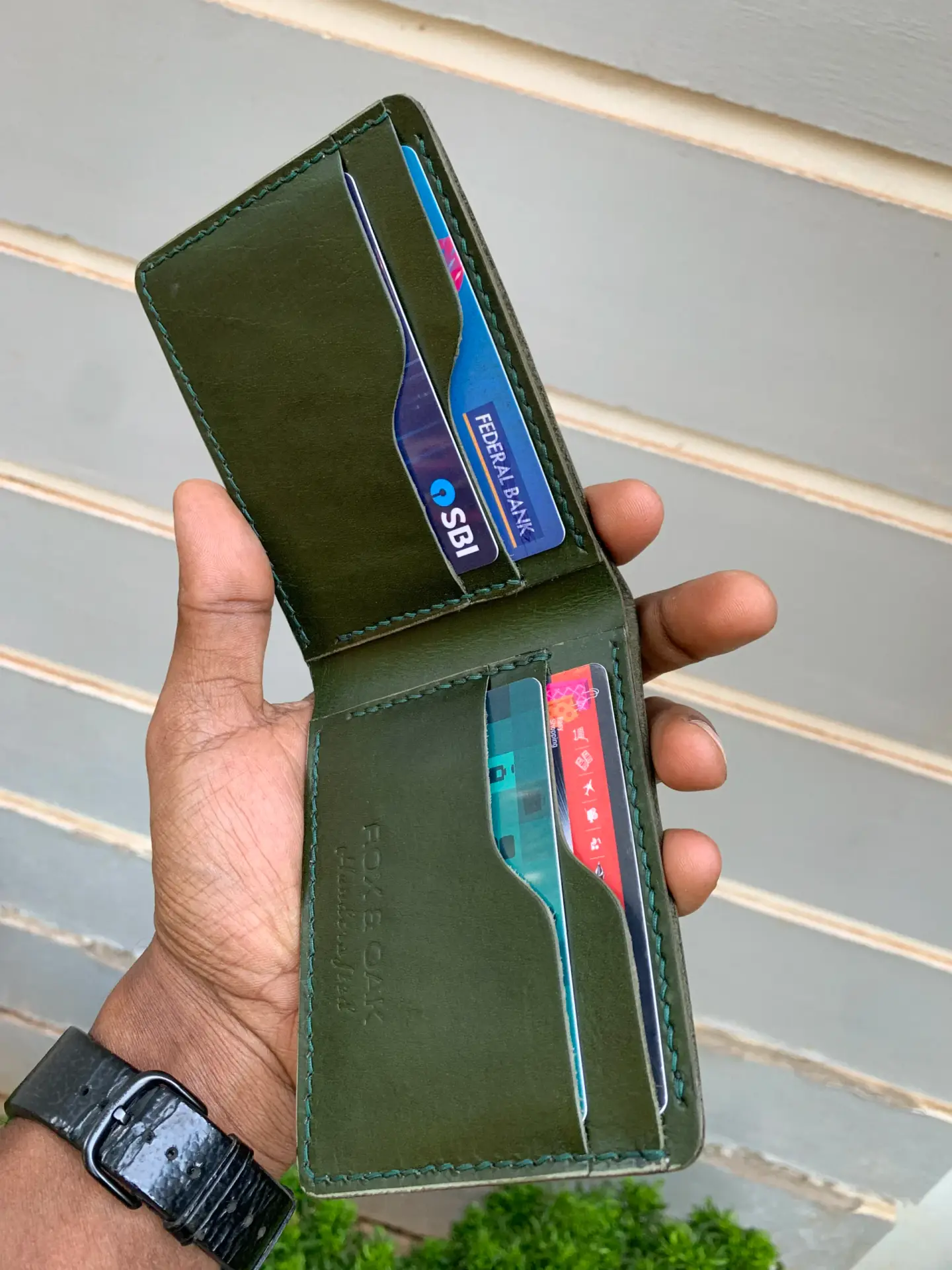 Classic Bifold Leather Wallet – Olive Green | ROX & OAK - Image 3